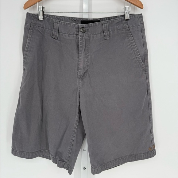 Oakley Vintage Cargo Shorts Men's Grey Size 34 - Picture 1 of 7